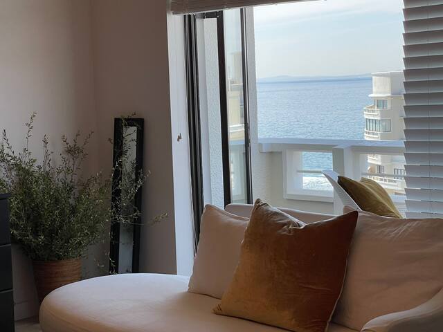 Luxury 3 bedroom apartment gallery image 2