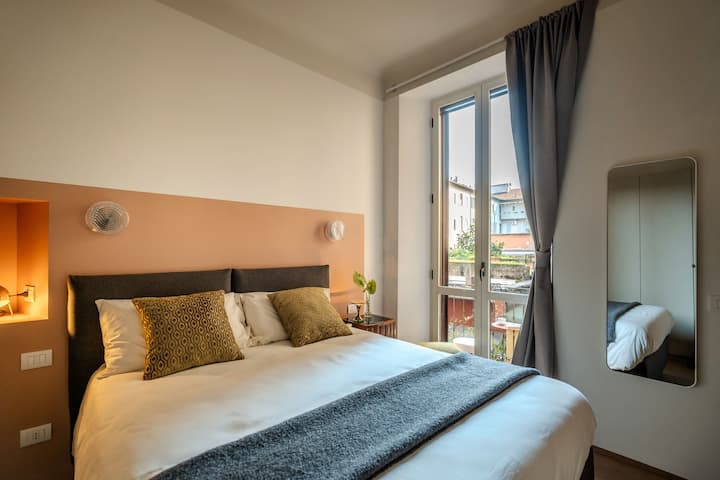 Apt - Only 3 Stops To Duomo | Bocconi Area - Milán