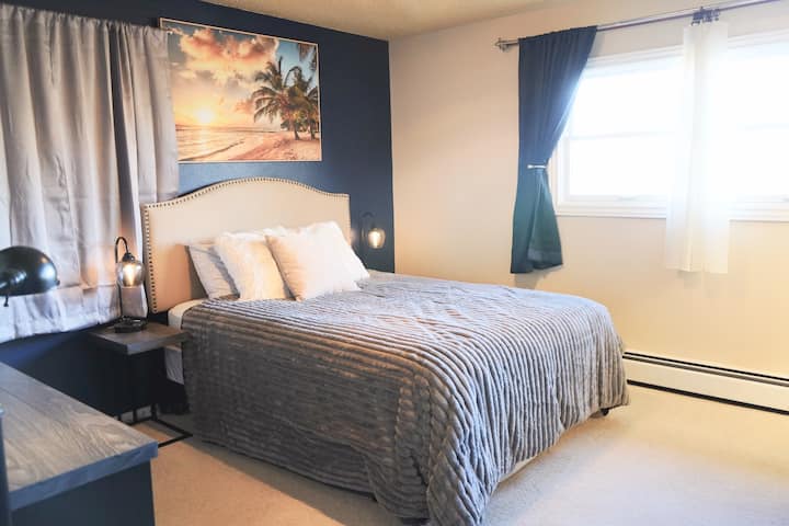 Hiki ni kitanda cha Malkia utakacholala!