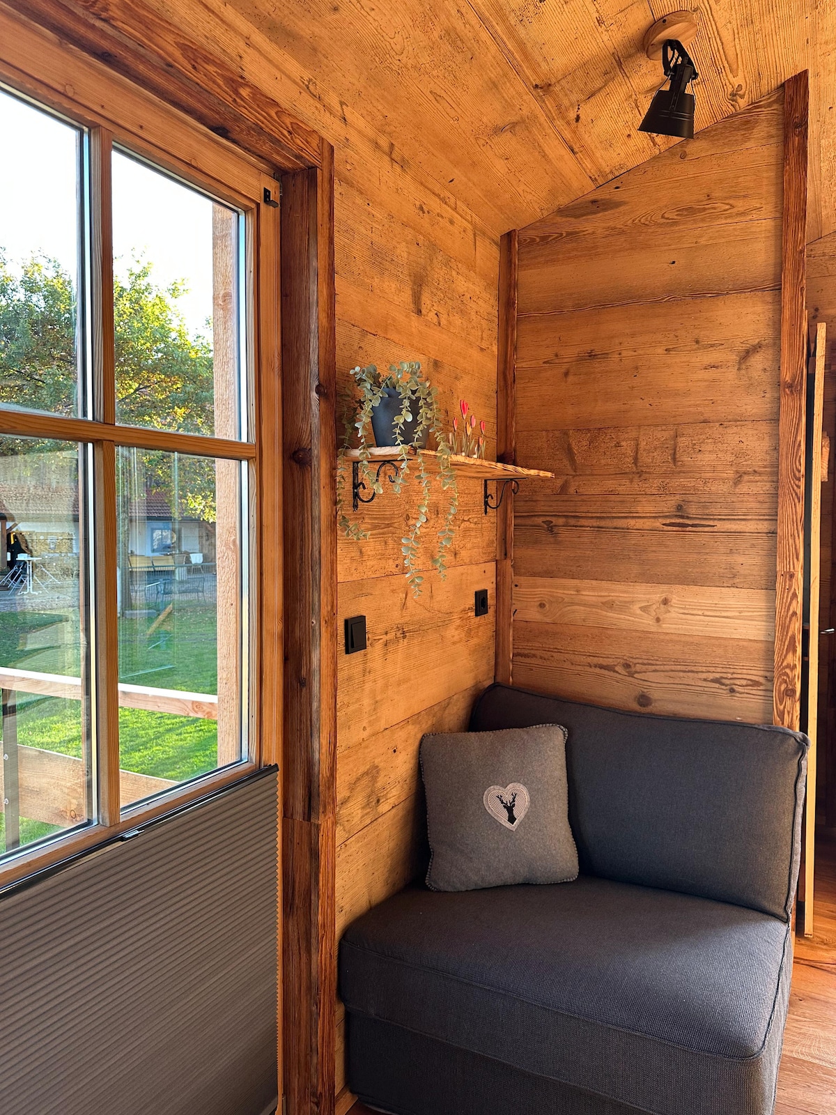 Top performing Airbnb: AlpakaAlm im Allgäu in Lechbruck Am See