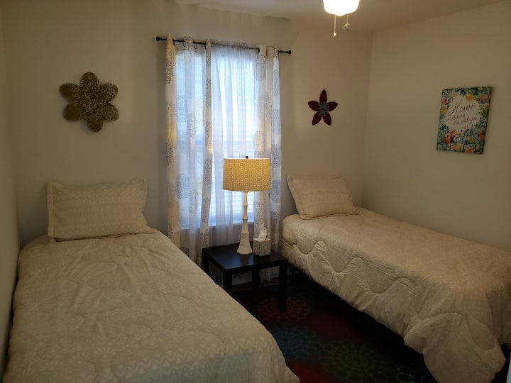 საძინებელი 1