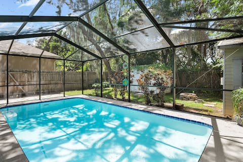 Retreat off Main Street