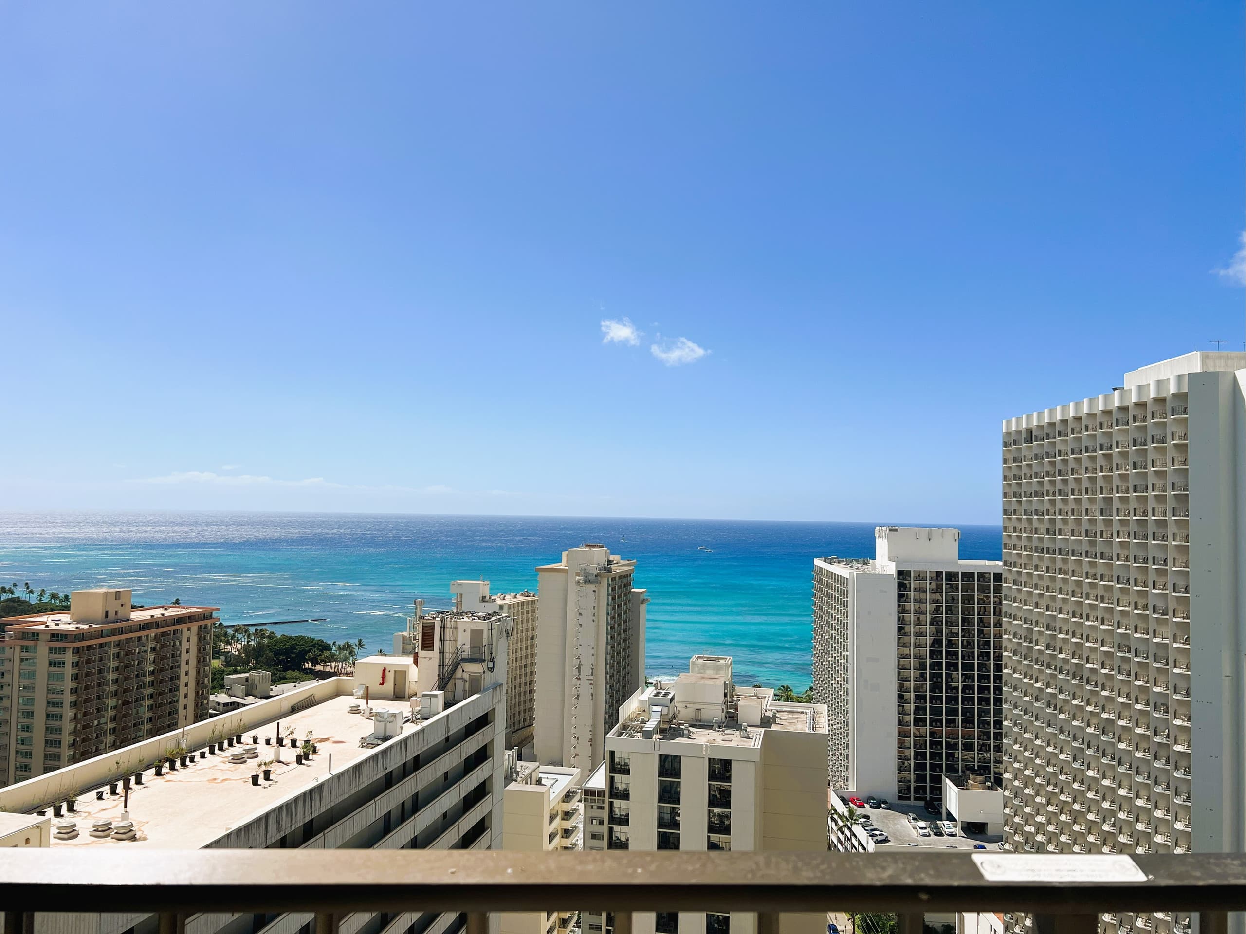 Condo in Honolulu · ★4.87 · 1 bedroom · 2 beds · 1 private bath - Image 26
