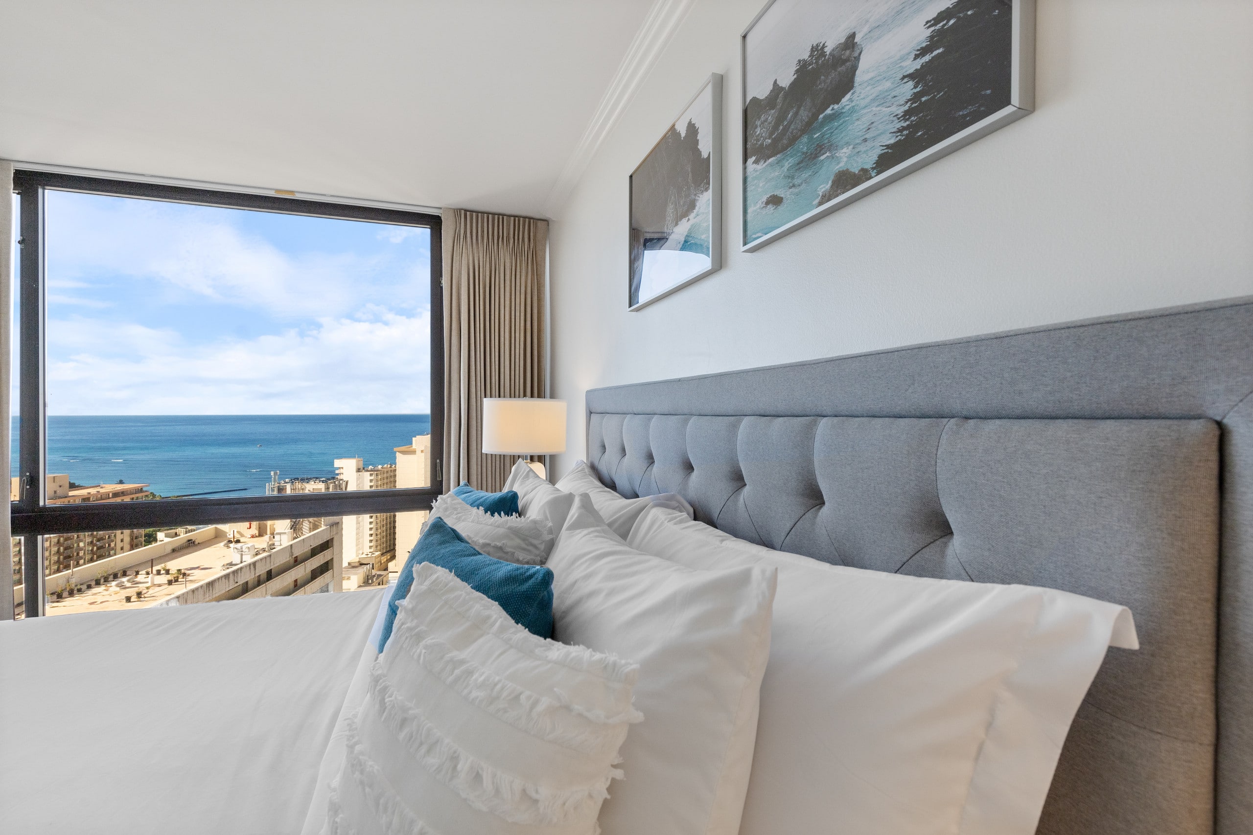 Condo in Honolulu · ★4.87 · 1 bedroom · 2 beds · 1 private bath - Image 39