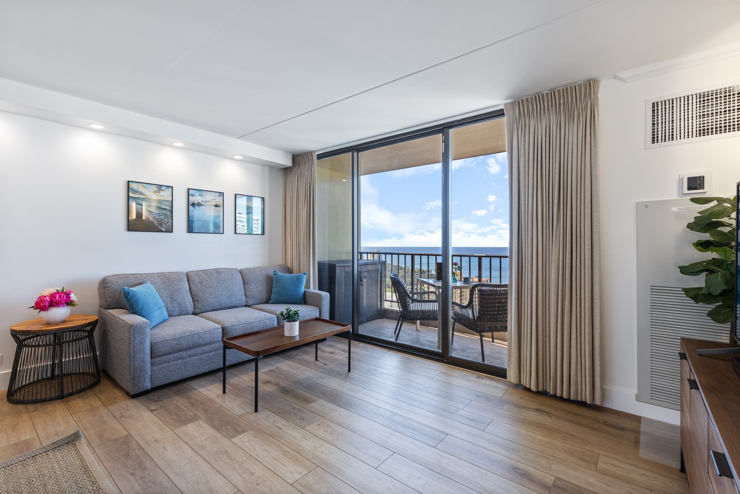 Condo in Honolulu · ★4.87 · 1 bedroom · 2 beds · 1 private bath - Image 46