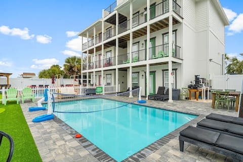 Slps 22!Pets OK,2 Homes,2 Pools-Golf-Games,Nr Bch!