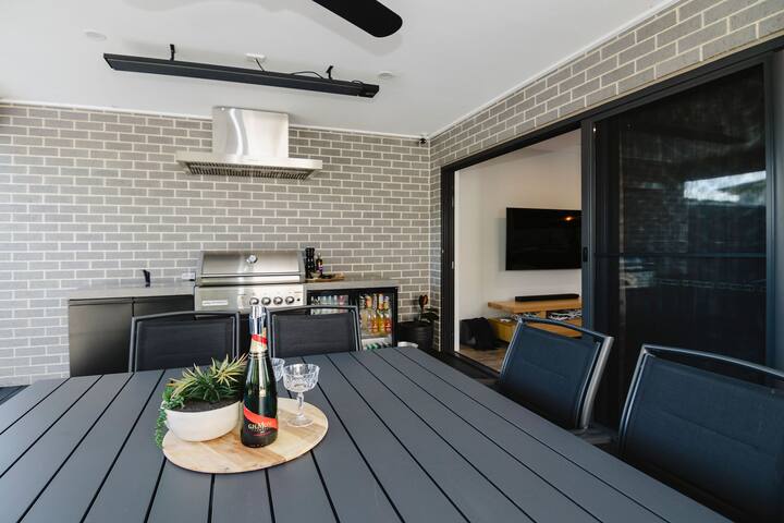 Summer Salt into luxury gallery image 3