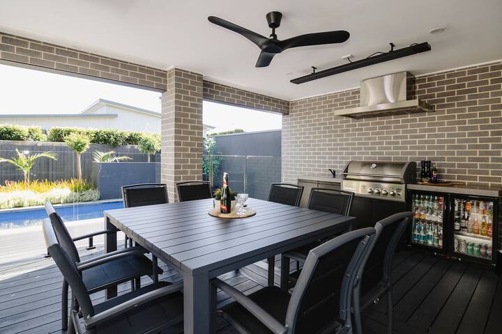 Summer Salt into luxury gallery image 2