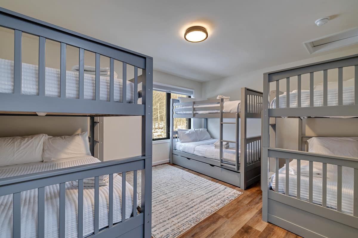 Bunk room