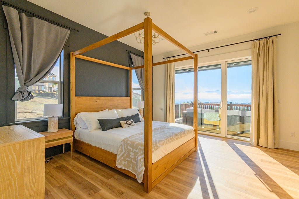 Sleep like royalty in our luxurious king bedroom.