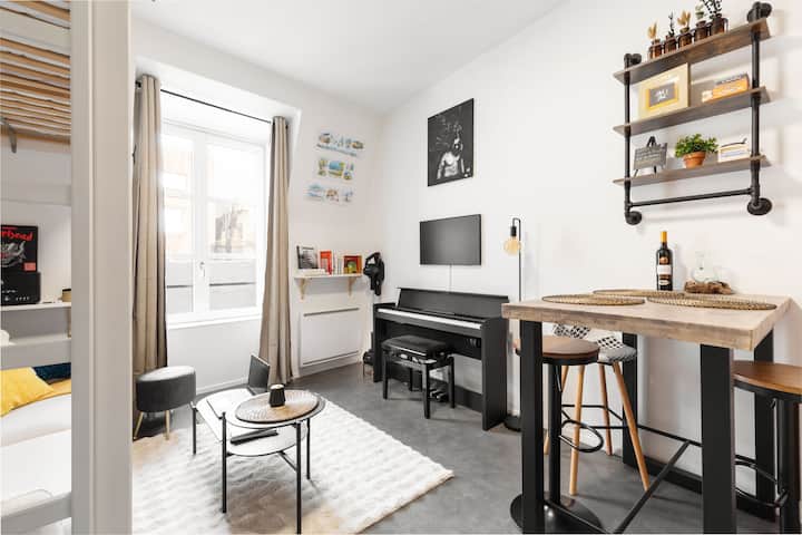 Au Pas De Bouffay – Nid Perché, Quartier Médiéval - Nantes