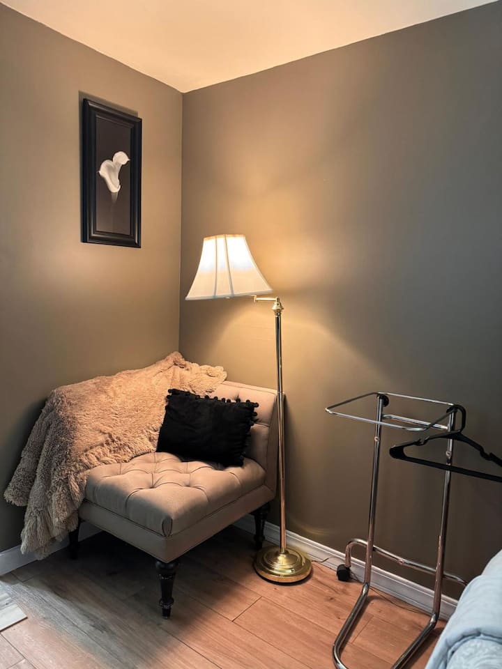 Mini Studio Great Location - Lynnwood, WA