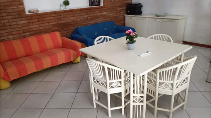 Flower -House - Nettuno