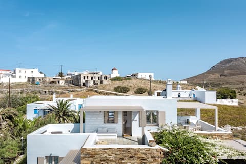 White Tinos Luxury Suites