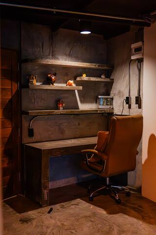 Boutique Suite 3BR x The Lobby Bar & Bed gallery image 5