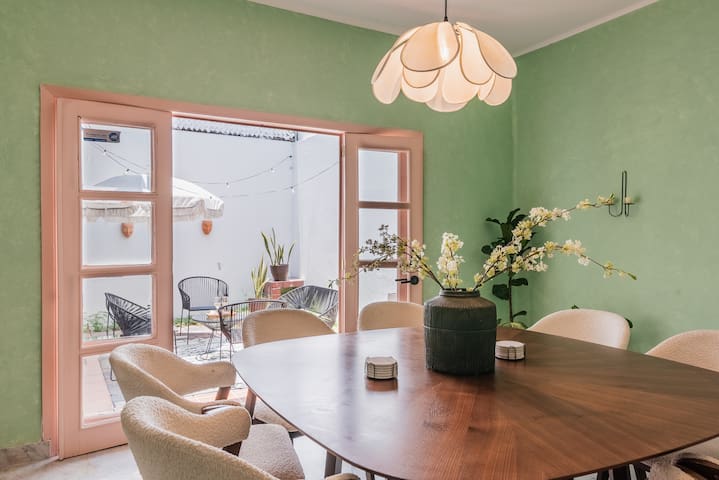 Sanctuary w/ AC | 8m to Parque Mexico