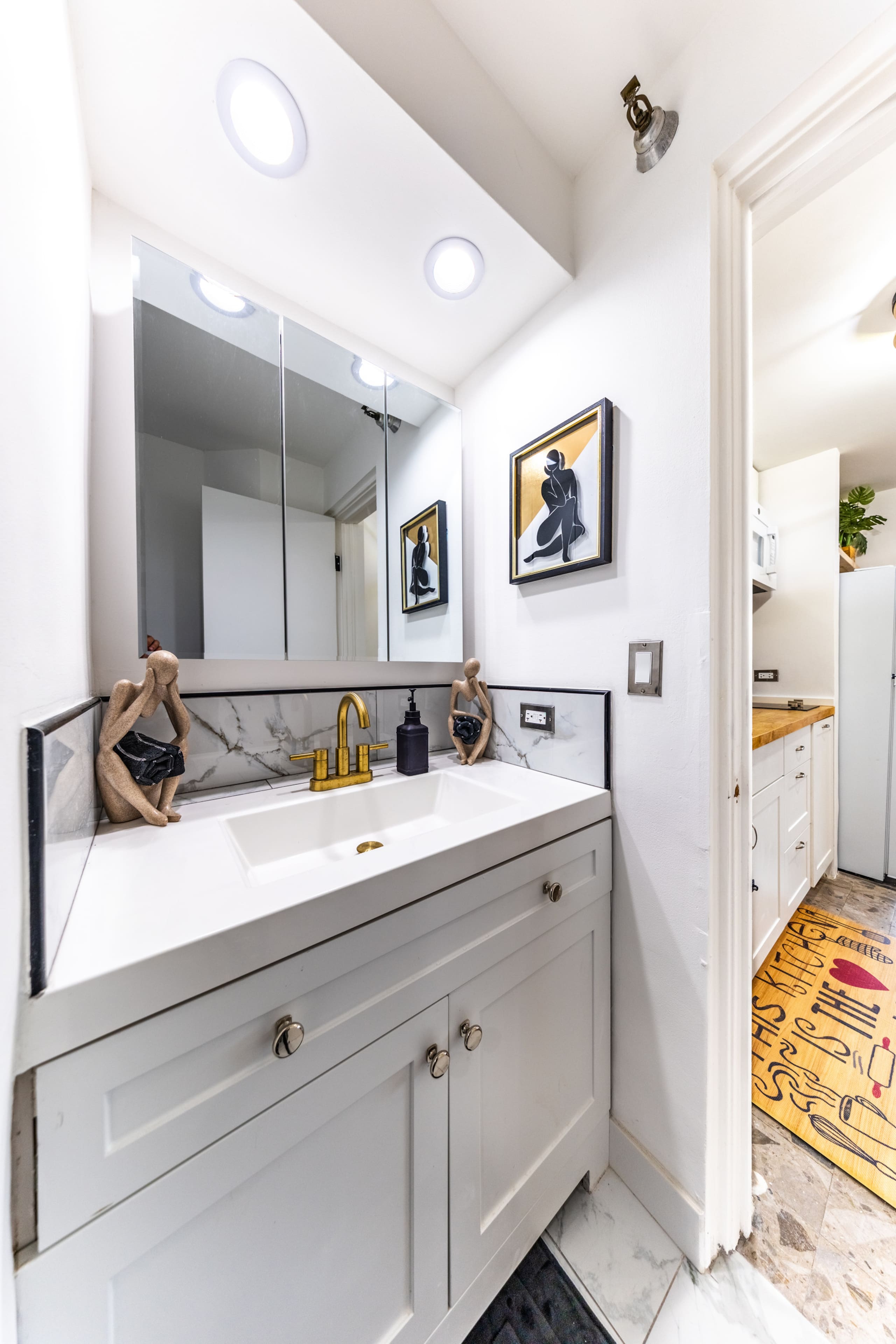 Condo in Honolulu · ★4.9 · 1 bedroom · 2 beds · 1 bath - Image 19