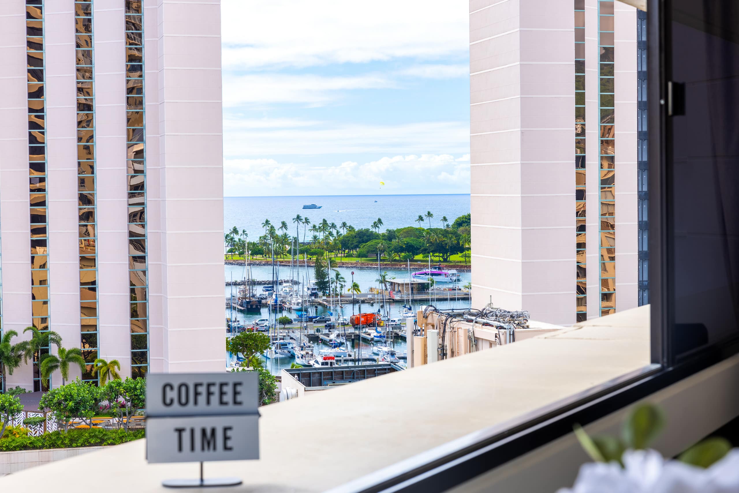 Condo in Honolulu · ★4.9 · 1 bedroom · 2 beds · 1 bath - Image 30