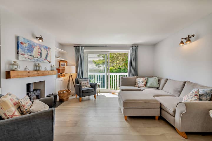 Seaquest - 2 Mins To Sandy Beaches With Parking - Hope Cove