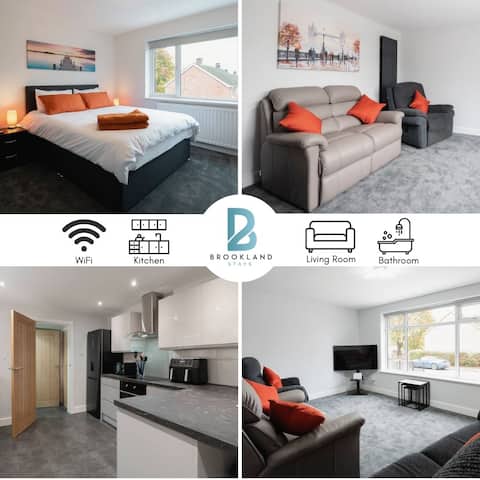 3B w/ Free Parking, Backyard, Fast Wifi, Kitchen