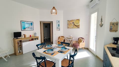Top Airbnb: Residence Spiaggia Centro Wi-Fi and Self Check-in in Balestrate