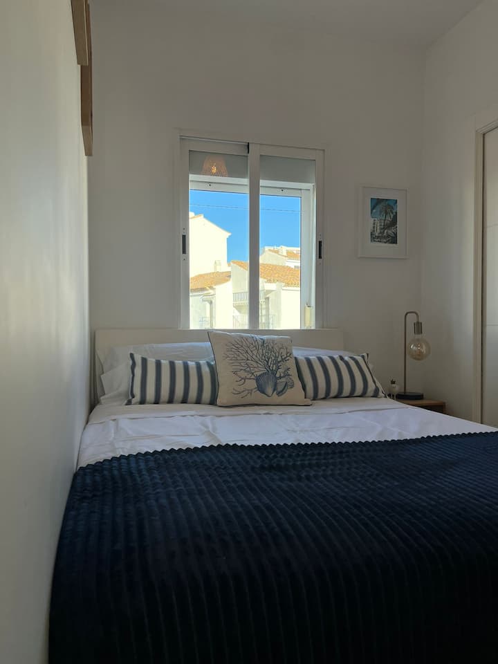 غرفة النوم 1