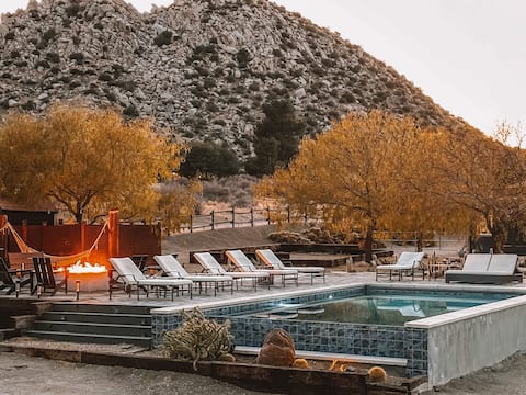 Walk to Pappys, Pool, Bar, View, Know Where Ranch