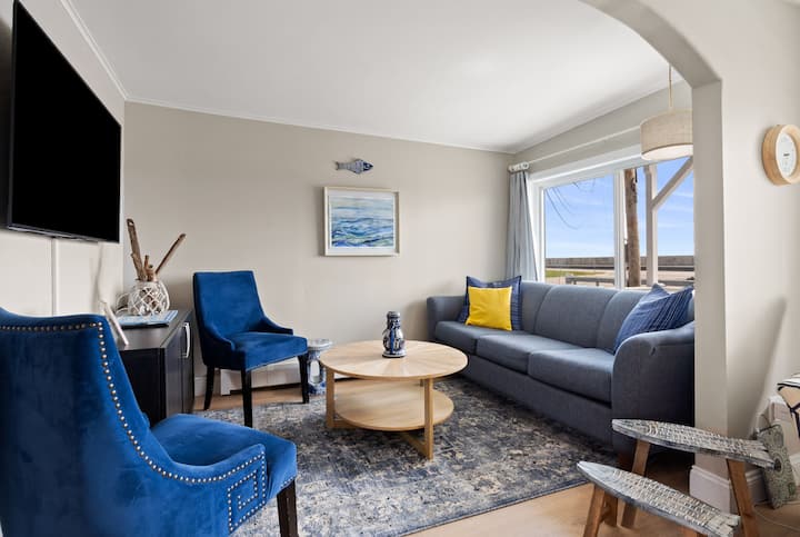On North Beach | Marsh In Back | Sleeps 6 - Hampton, NH