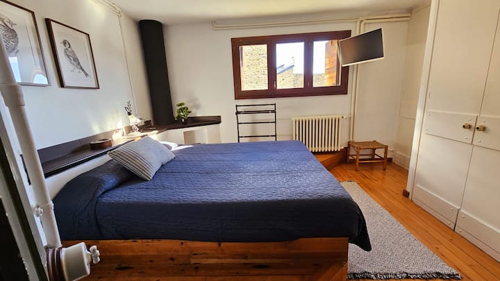 საძინებელი 1