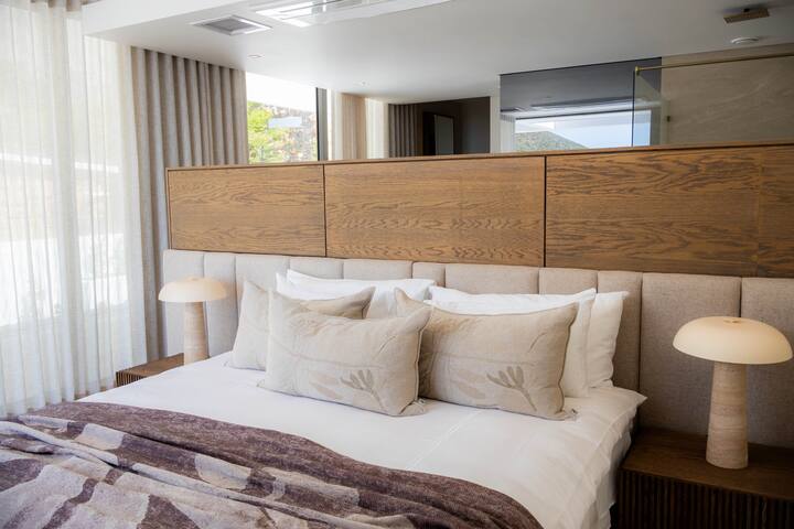 Heart of the Lion gallery image 5