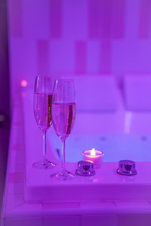 Love room SPA, 30 minutes from Vannes, close to beaches
