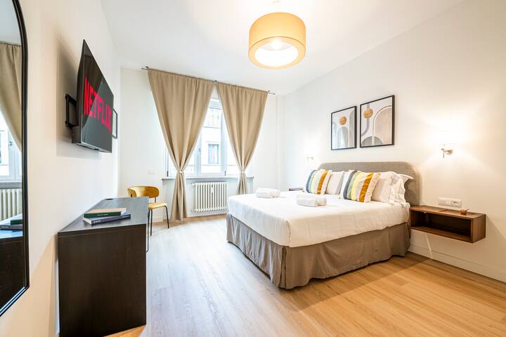 -20% [Centro 5 Min] 250mq Camere Grandi + Terrazze gallery image 3