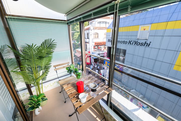 LV Harajuku 竹下通りに面するラグジュアリーヴィラ 193㎡貸切 18人 原宿駅徒歩2分