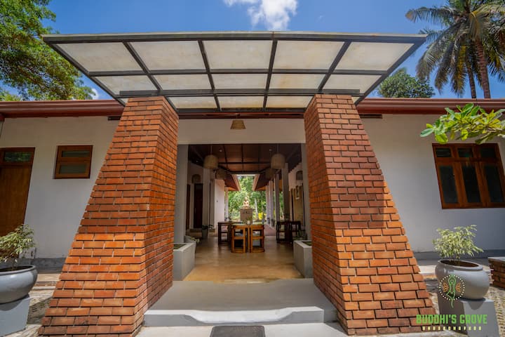 Buddhi's grove Boutique Villa