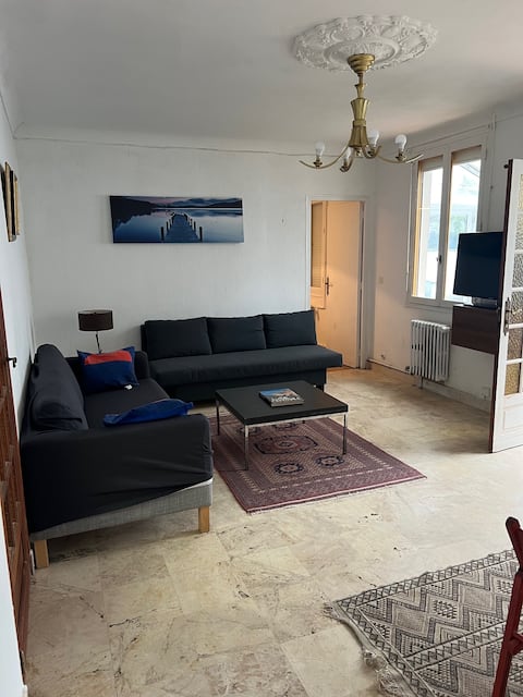 Successful Airbnb property: Nantes Maison La Coulée 2 bedrooms in Nantes Nord