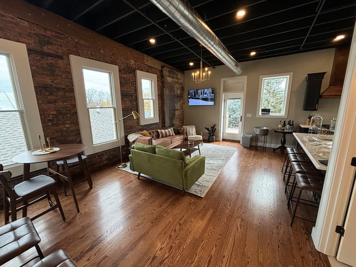 Das Kreger Haus - Tinley Park, IL