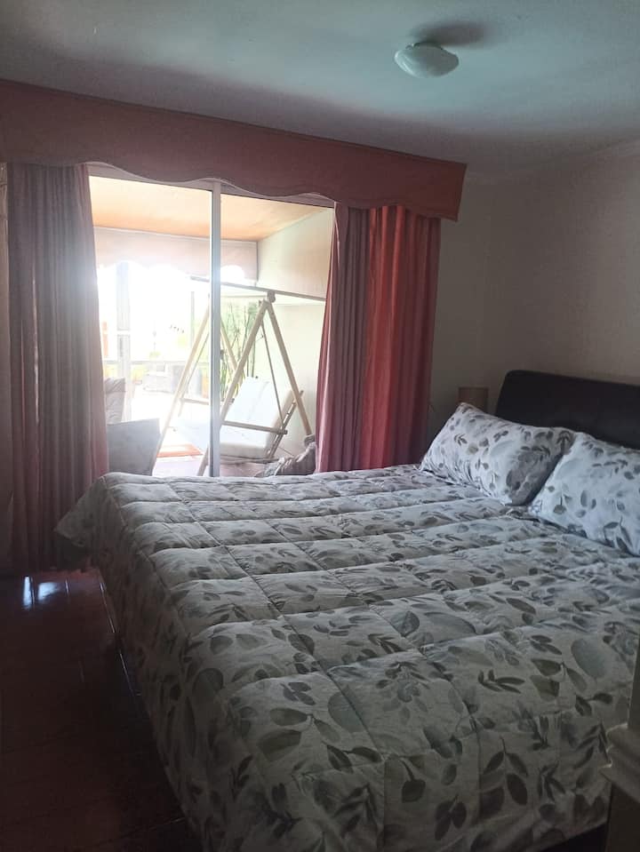 Schlafzimmer 2