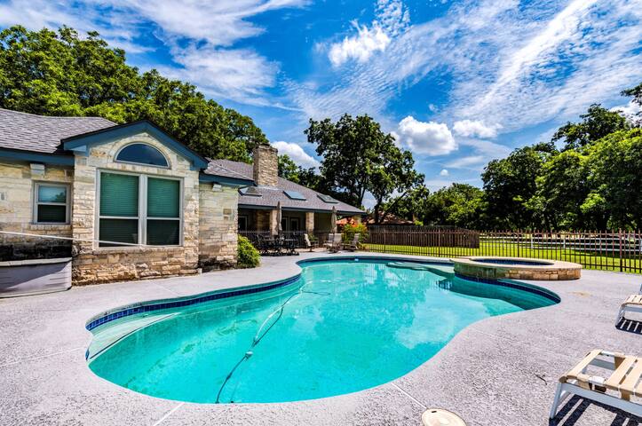 Relaxing Oasis gallery image 5