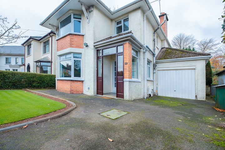 Entire House 4 Double Bedrooms Luxe Villa - Belfast