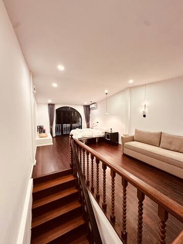 Mahanakhon旁/预定3晚免费接机/近bts/5层6房/卧室带独立卫生间/711便利店旁 gallery image 5