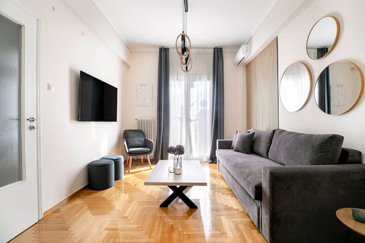 Helios Apartment by A&A Residencies