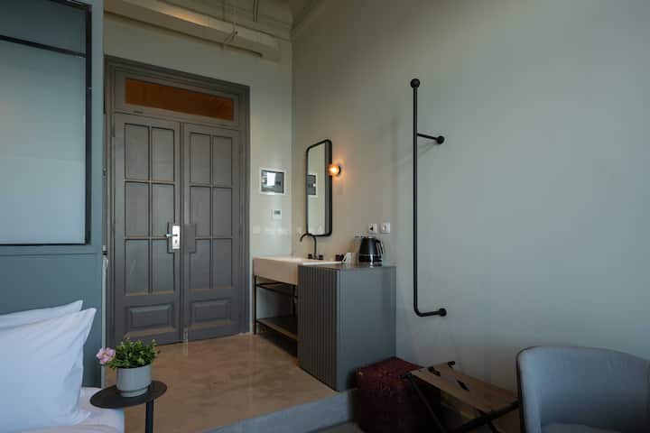Grey | Studio Apartments Corniche Alexandria Lv - Alexandrie, Égypte