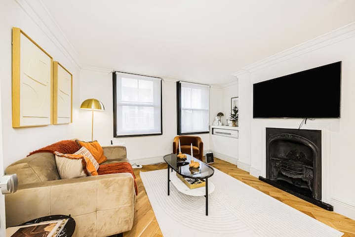 Stylish Townhouse in Mayfair