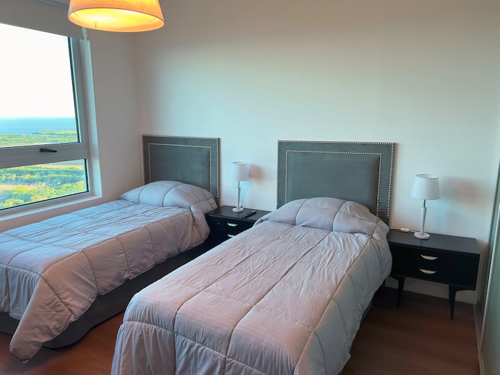 غرفة النوم 2، مع إطلالة على ريو دي لا بلاتا