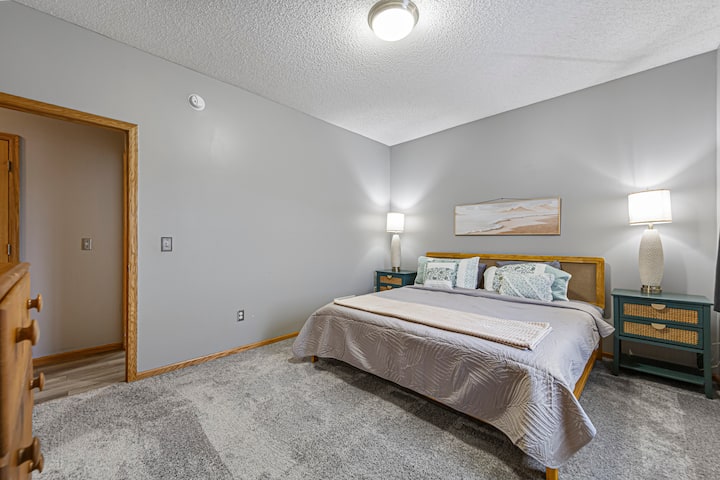 საძინებელი 1