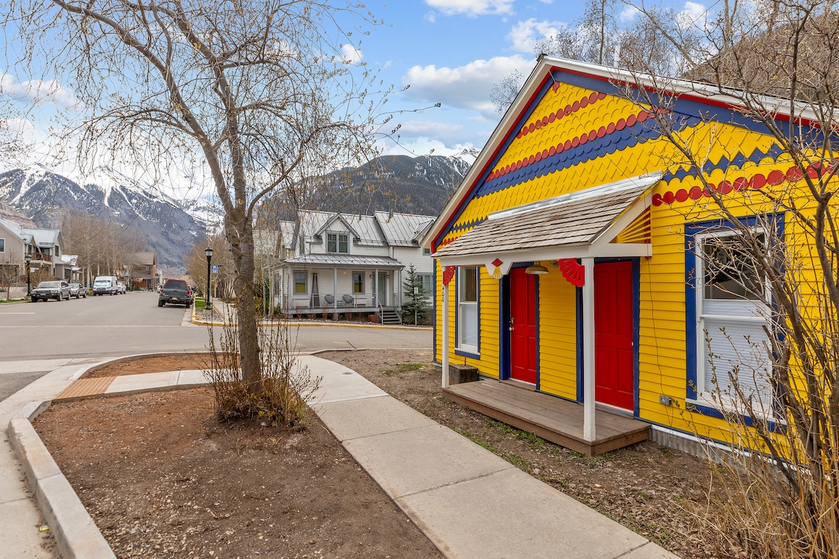 Miner's Cottage — view 3