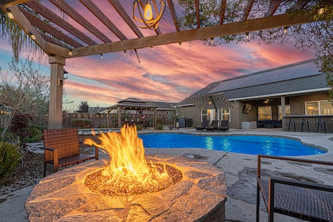 Spacious 5BR Oasis with Pool, Hot Tub & Fire Pit