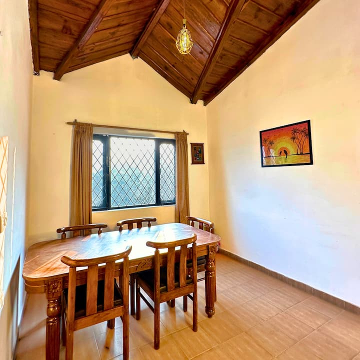 4bhk Woodwalk Naturestay Nr Kainchi Dham & Nanital - Bhimtal