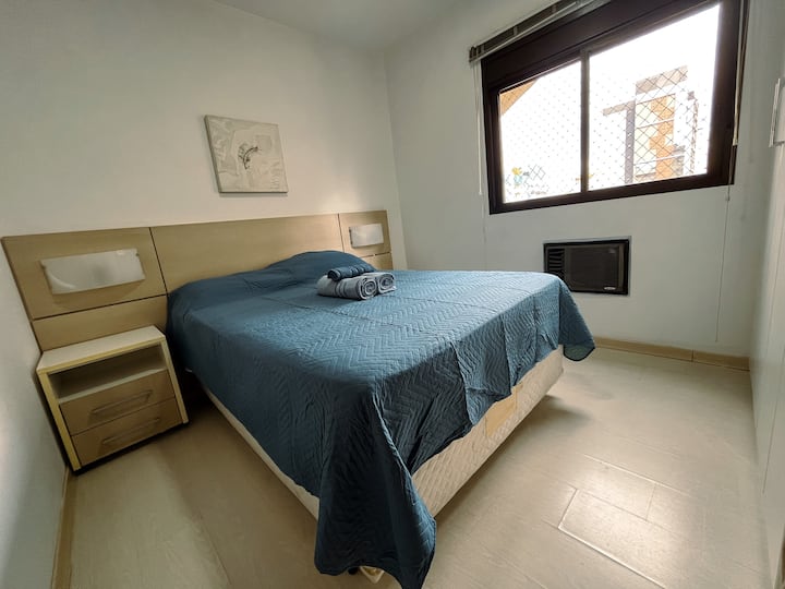 סוויטה עם ארונית ומיזוג. נוחות מוחלטת