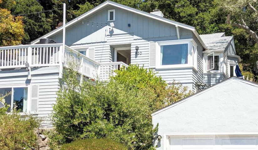 Sunny Montclair Retreat: Charming 3 Bedroom Home. gallery image 2